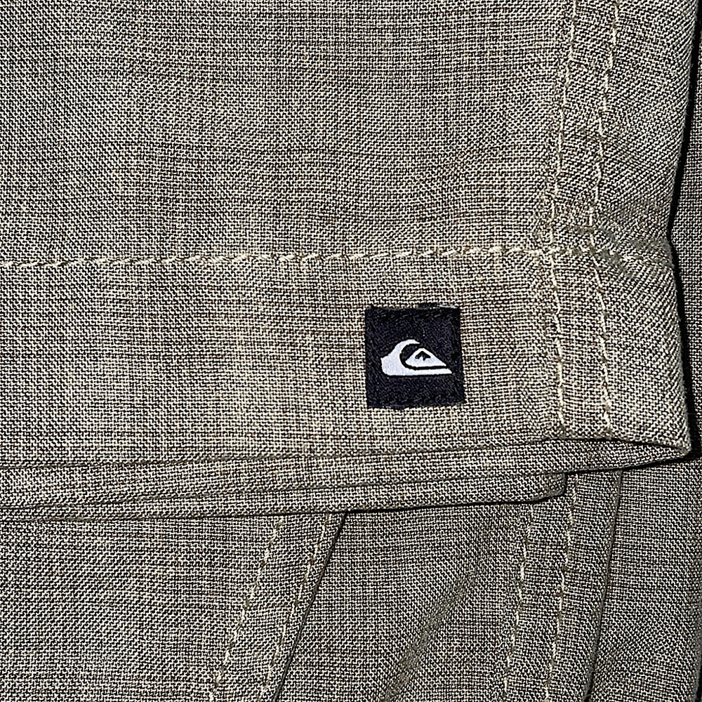Quicksilver Shorts - Picture 7 of 9